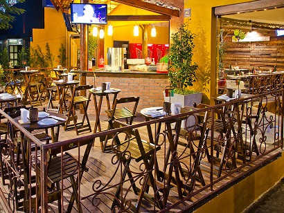 Quintal do Espeto - Moema Pavão <!-- variado, carnes, espetinhos, bar e restaurante, espetinhos, musica ao vivo, happy hour, bar e restaurante, samba, pagode, country, sertanejo -->